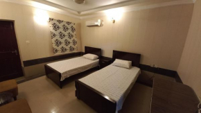 Gulshan Guest Loges
